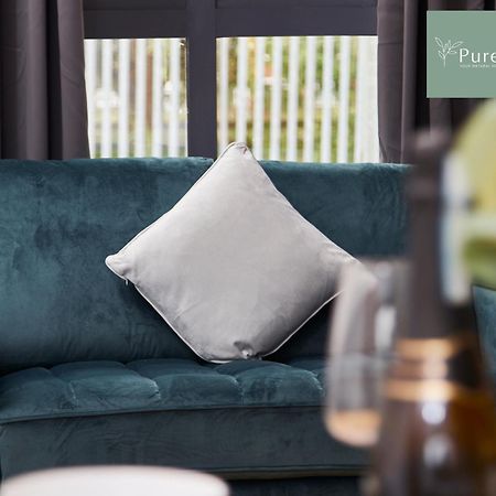 Stunning 5 Bed Manchester House With Parking By Purestay Short Lets & Serviced Accommodation Kültér fotó