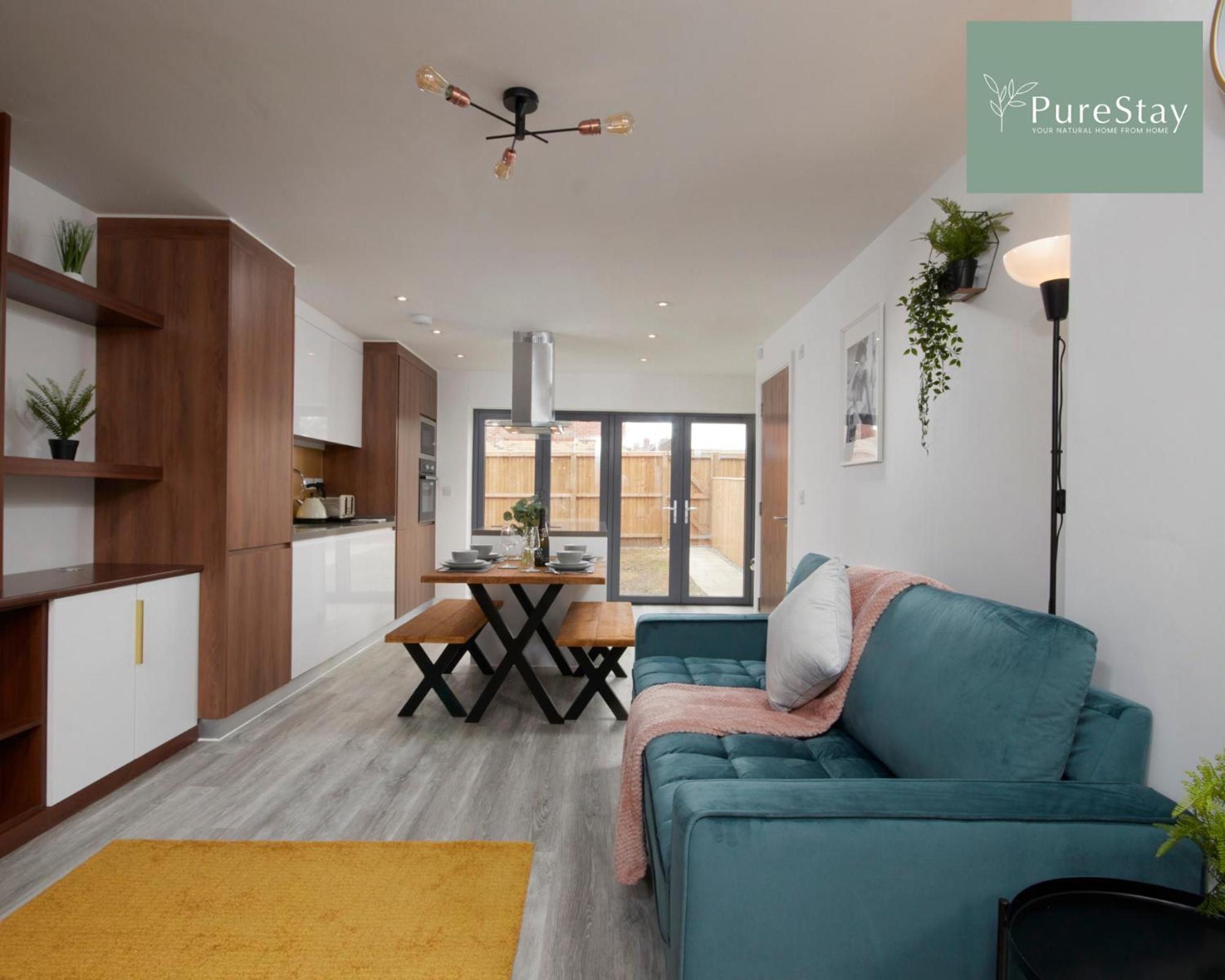 Stunning 5 Bed Manchester House With Parking By Purestay Short Lets & Serviced Accommodation Kültér fotó